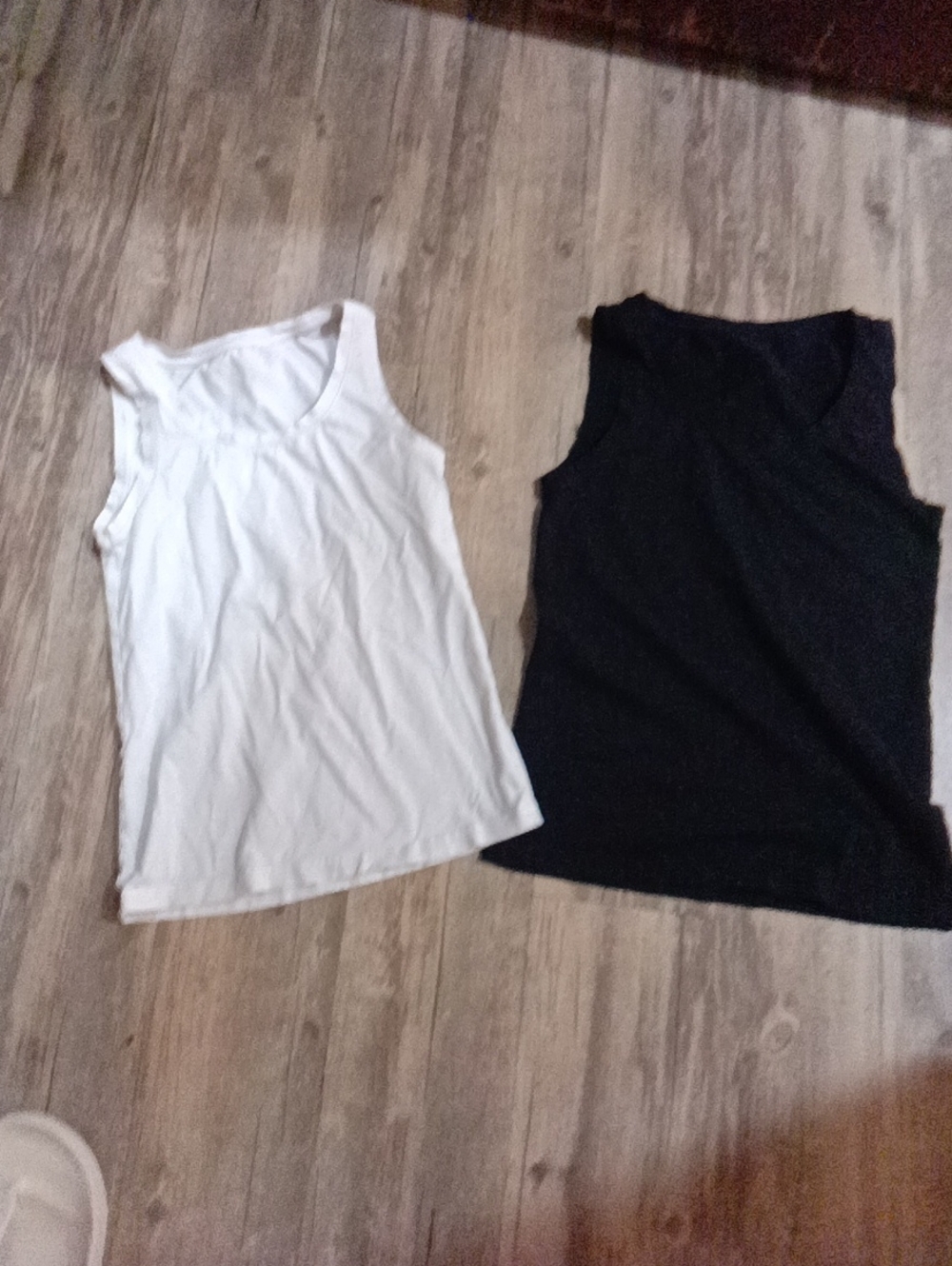 Kids Sleeveless Tank Top - Black & White